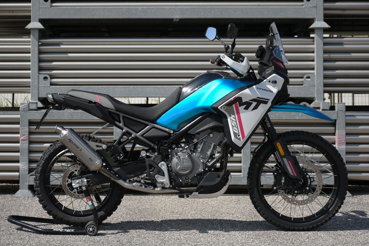 SP-2 SHORT TITANIUM｜マフラー装着車両・全体