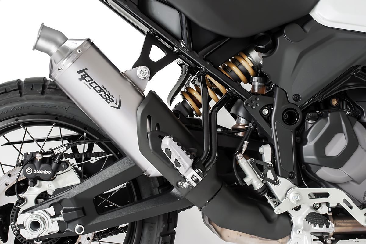 SP-1 EVO SHORT TITANIUM｜マフラー装着車両・部分